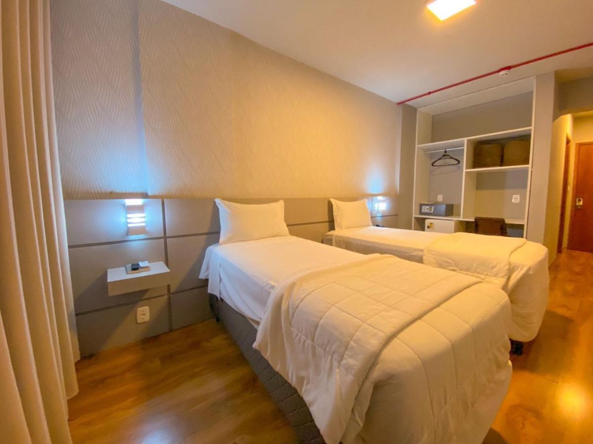 Hotel Verde Plaza Сантана-ду-Лівраменту Екстер'єр фото