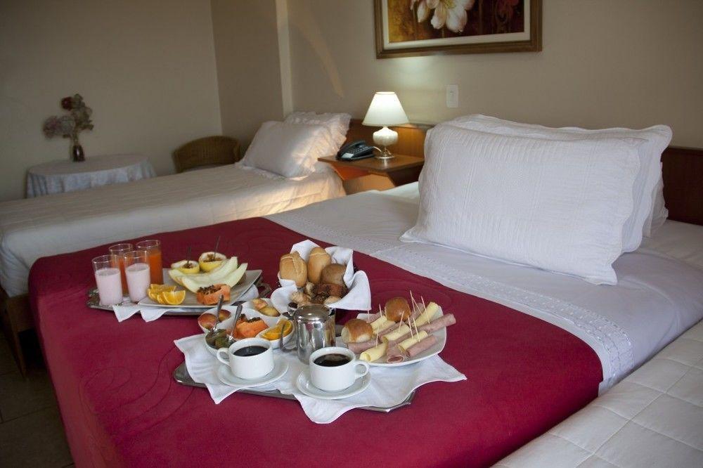 Hotel Verde Plaza Сантана-ду-Лівраменту Екстер'єр фото
